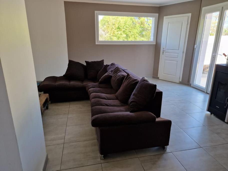 Villa Pour 10 Personnes Avec Piscine Et Jacuzzi Alès Exteriör bild